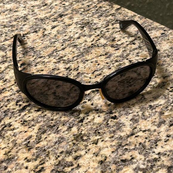 Vintage Versus by Versace Bug eye Goggle Sunglasses MOD.R50 - Picture 2 of 5